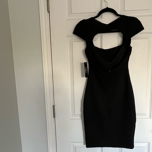 🖤Lulu’s Serena Bodycon Dress🖤 - Picture 9 of 15